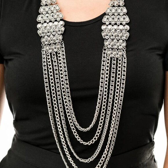 Smoky Rhinestone & Chain Necklace Set - Picture 3 of 4